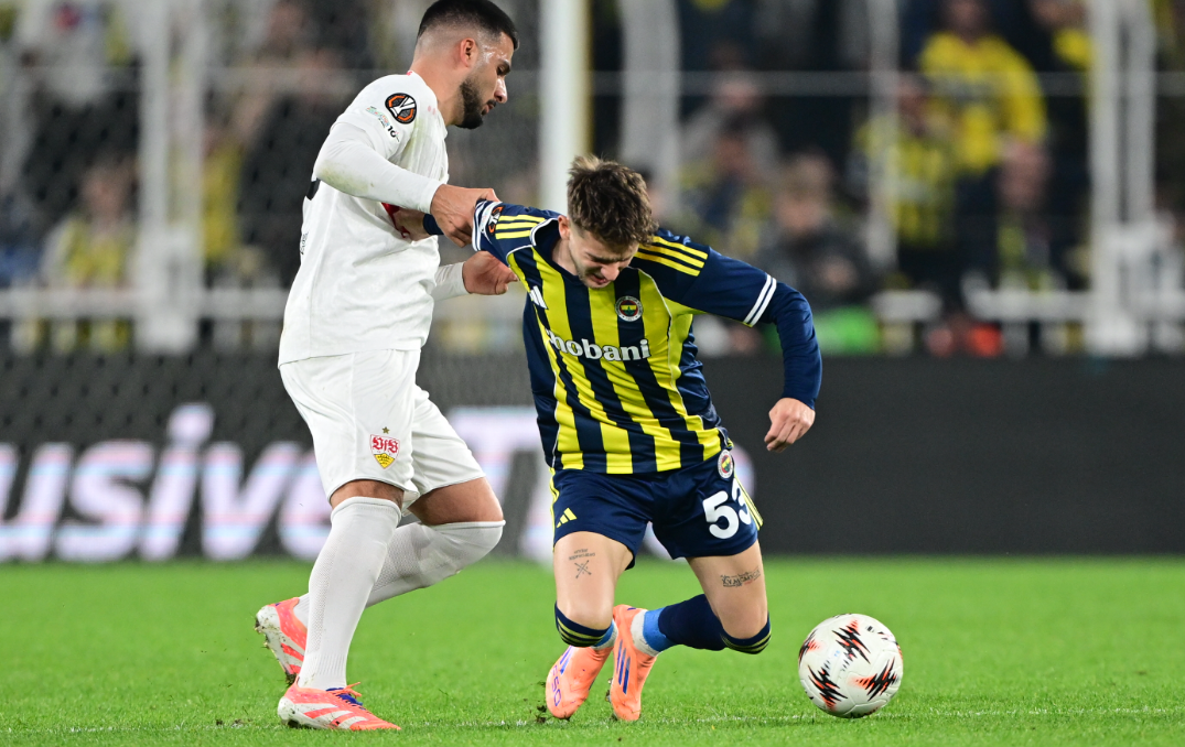 Fenerbahçe Stuttgart Avrupa Ligi Szymanski