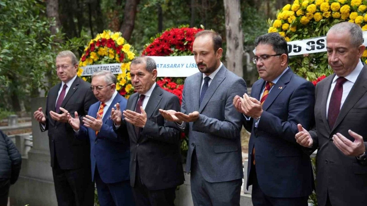 Galatasaray 120 Yasinda Etkinlikler Ali Sami Yenin Mezarinda Basladi