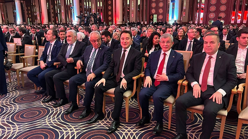 Gazeteci Selvi Ak Parti'nin Ve Türkiye'nin Devlet Bahçeli'yi Kaybetme Lüksü Yoktur3