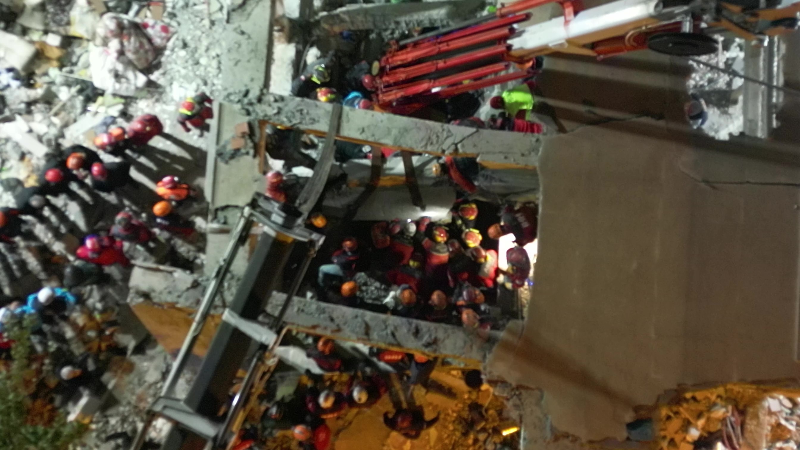 Gebze'den Acı Haber Geldi 5 Kişilik Aileden Sadece Bir Kişi Kurtuldu 3