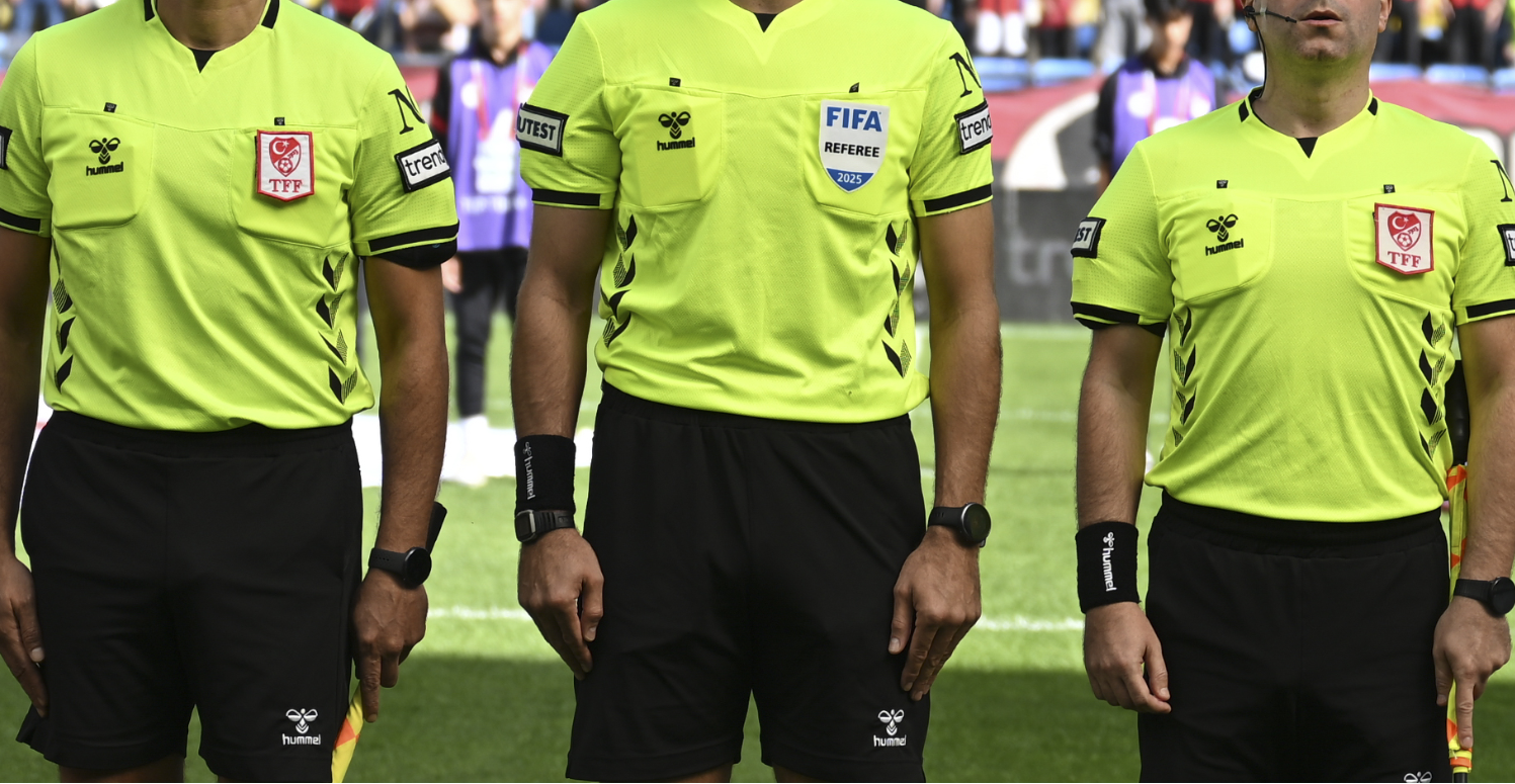 ATFF Başkanı İbrahim Hacıosmanoğlu, bahis skandalıyla ilgili detayları uluslararası basına açıkladı.