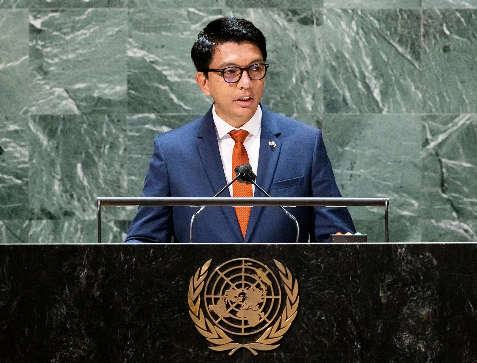 Madagaskar’da Eski Cumhurbaşkanı Rajoelina Vatandaşlıktan Çıkarıldı2