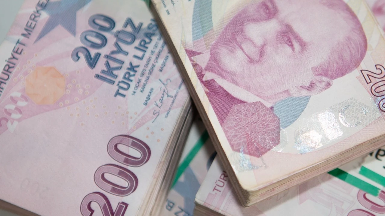 Memurlara Zam Müjdesi Fazla Mesai Ücretleri Belli Oldu2