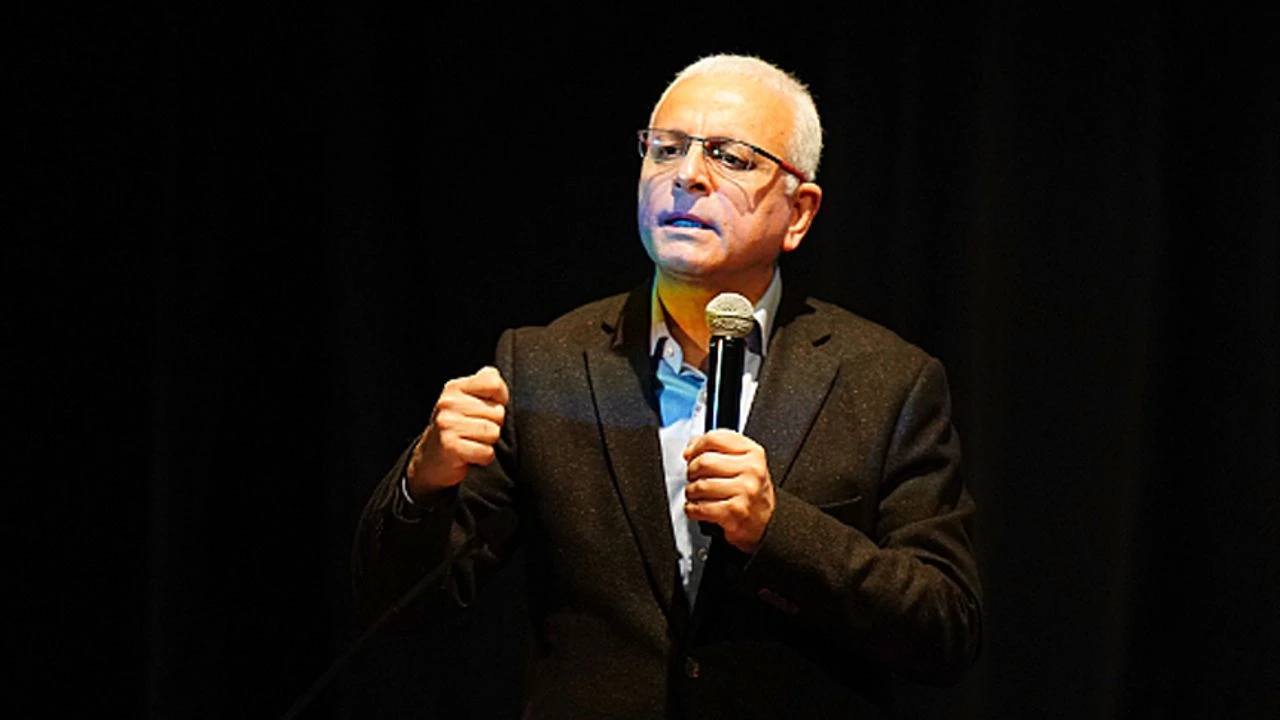 Merdan Yanardağ-1