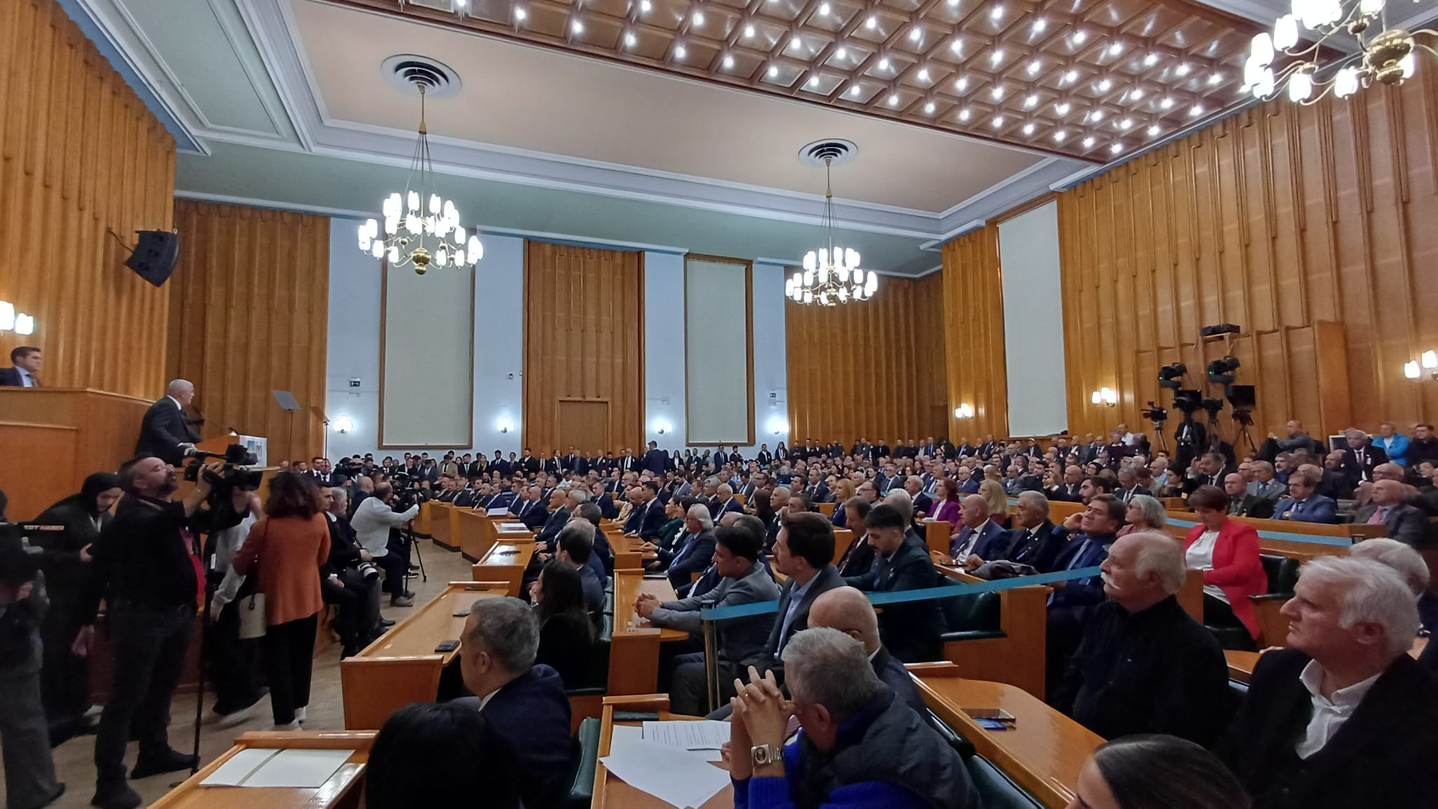 Müsavat Dervişoğlu’dan “Tezkere” Kararına 3 Kritik Soru2