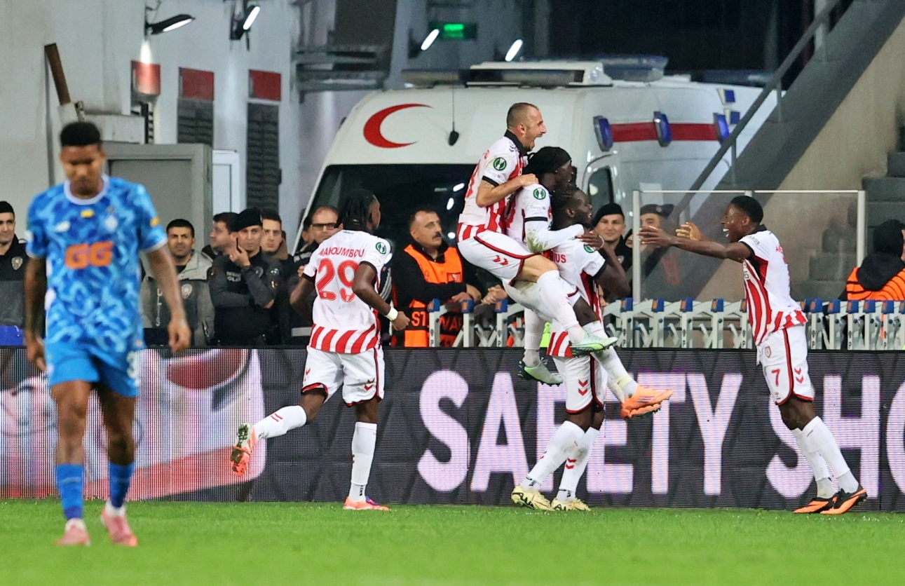 Samsunspor Dinamo Kiev Konferans Ligi Gol Sevinci