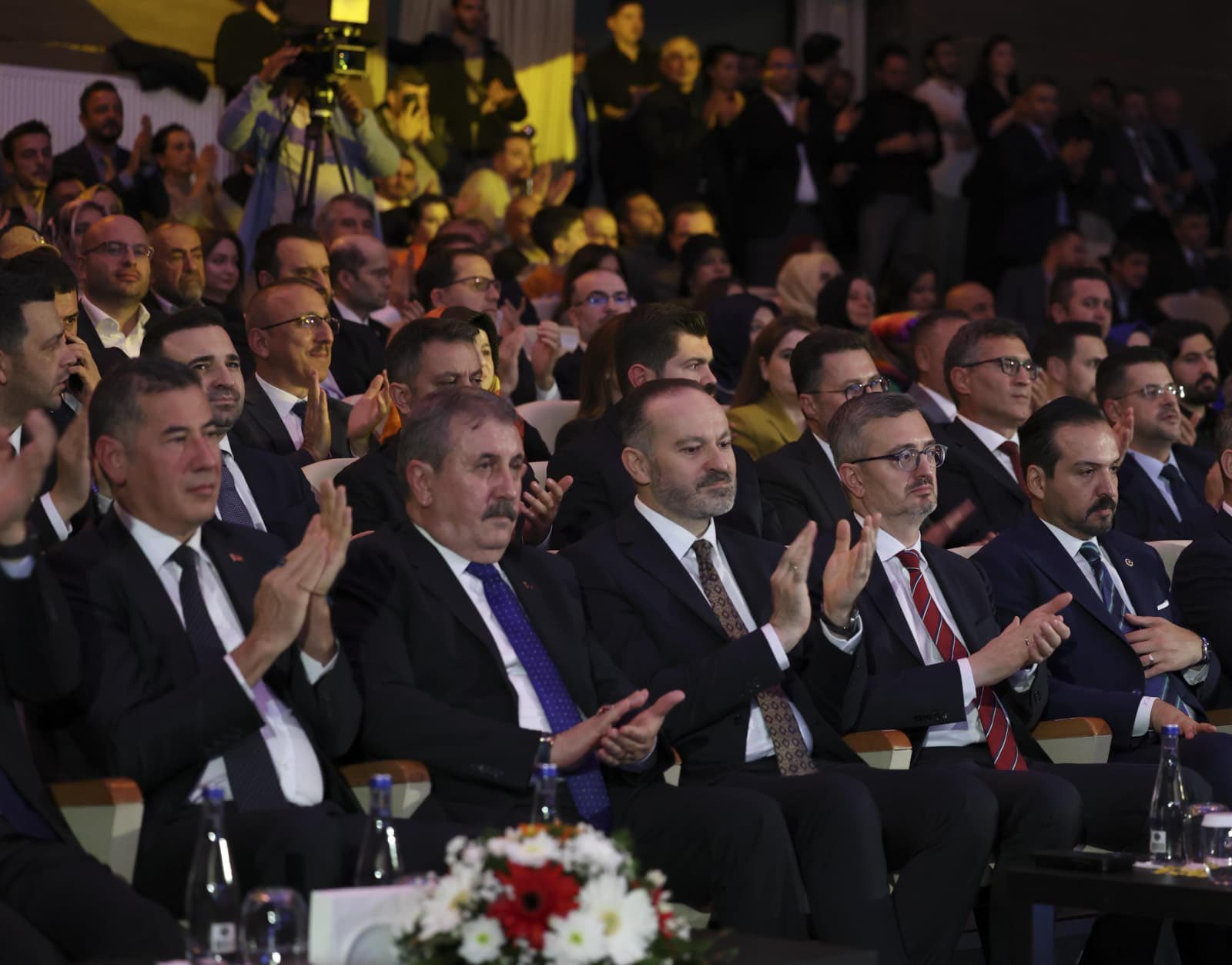 Sinan Oğan Trt Avaz