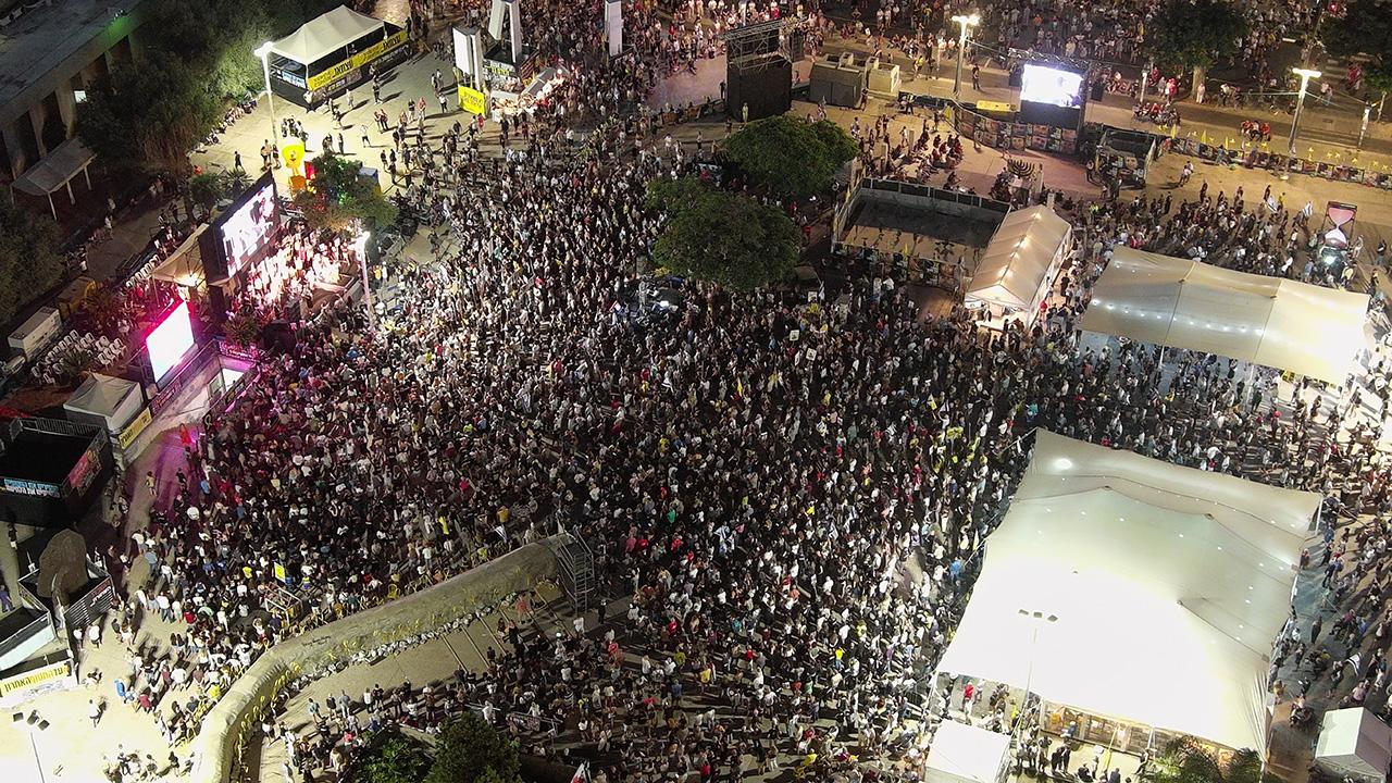 Tel Aviv Ayaklandı! Halk, Netanyahu’yu Protesto Etti2