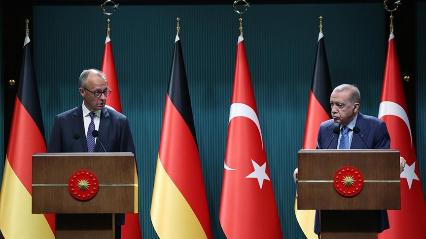 Thumbs B C 48F50A5B16472B16083815C9F18548C6