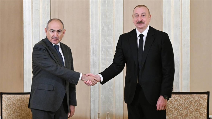 Aliyev ve paşinyan