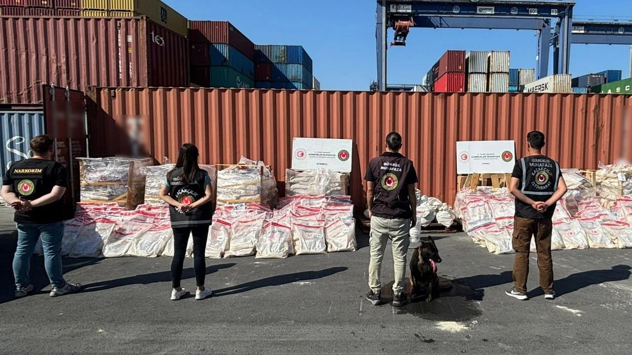 Türkiye Ile İspanya’nın Ortak Operasyonunda 1,7 Ton Kokain Ele Geçirildi3