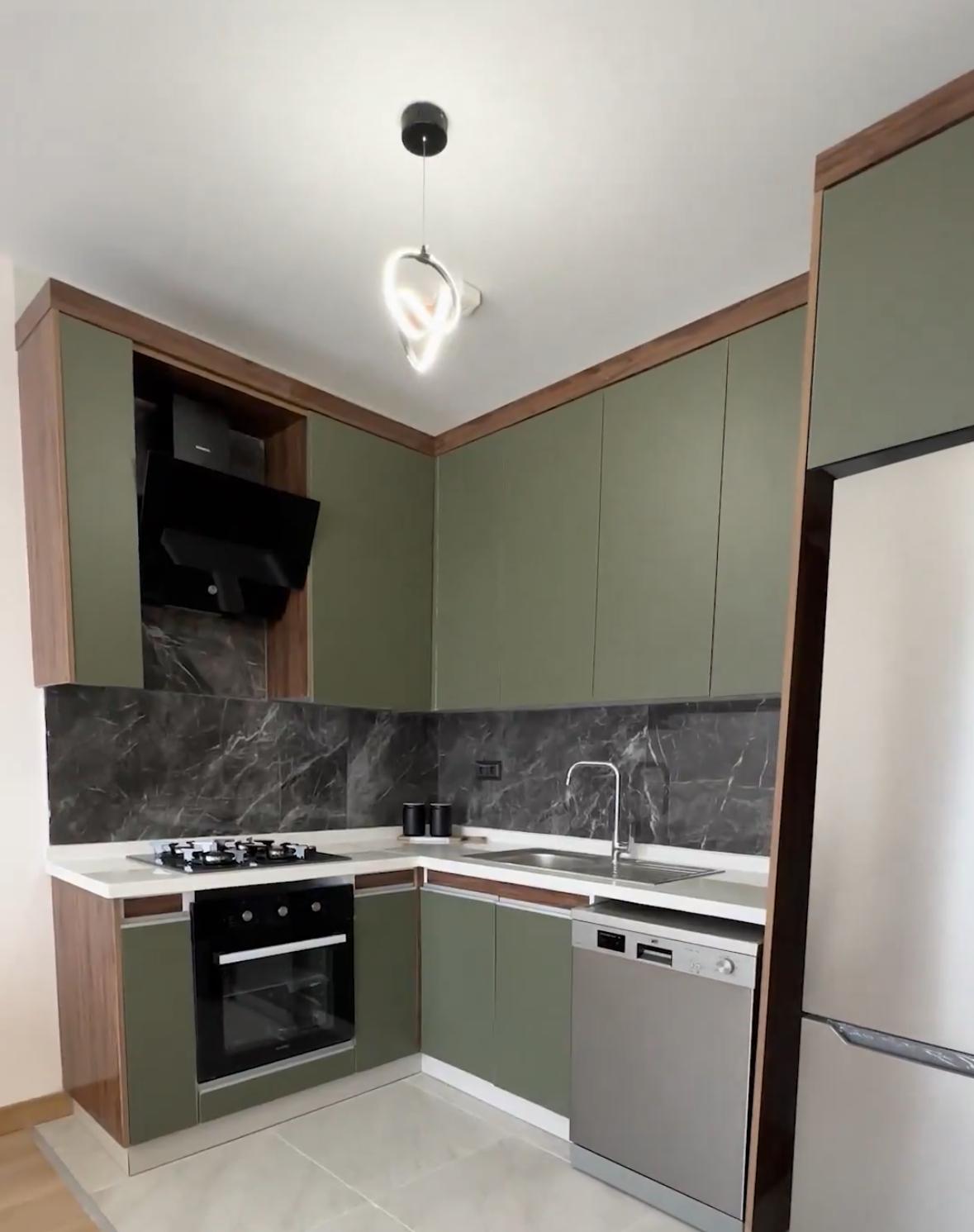 Yüzde 40’ı 80 metrekarelik 2+1, yüzde 30’u 65 metrekarelik 2+1 ve kalan yüzde 30’u 1+1 konutlardan oluşacak. Toplam 500 bin konut vatandaşları bekliyor.