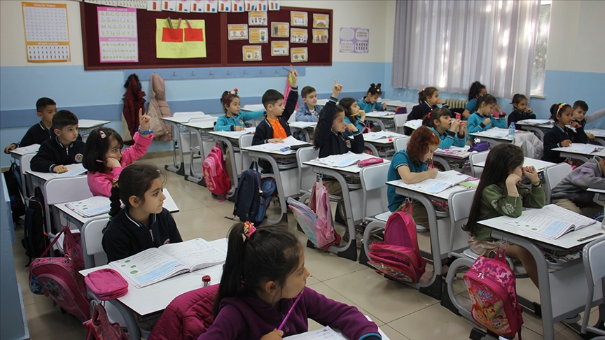 18 Milyon Öğrenci Okula Dönüyor Ara Tatil Sona Erdi