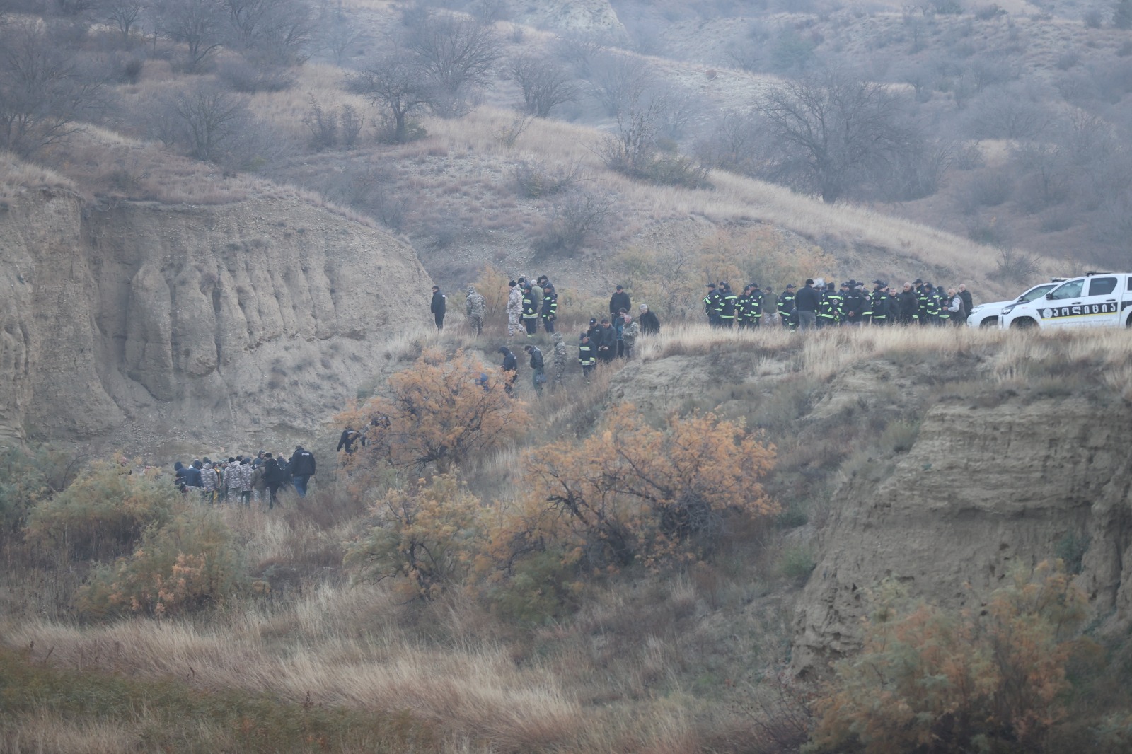 6 Gürcistan’da Düşen Uçağın Enkazında Incelemelere Başlandı! Olay Yerinden Ilk Görüntüler