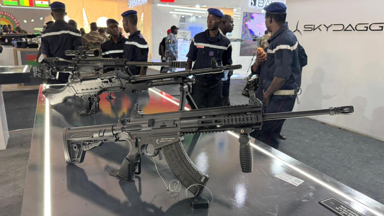 Afrika Mke Silah 2416417