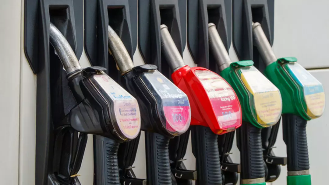 Akaryakıt Tabelası Değişti! Beklenen Zam Geldi1