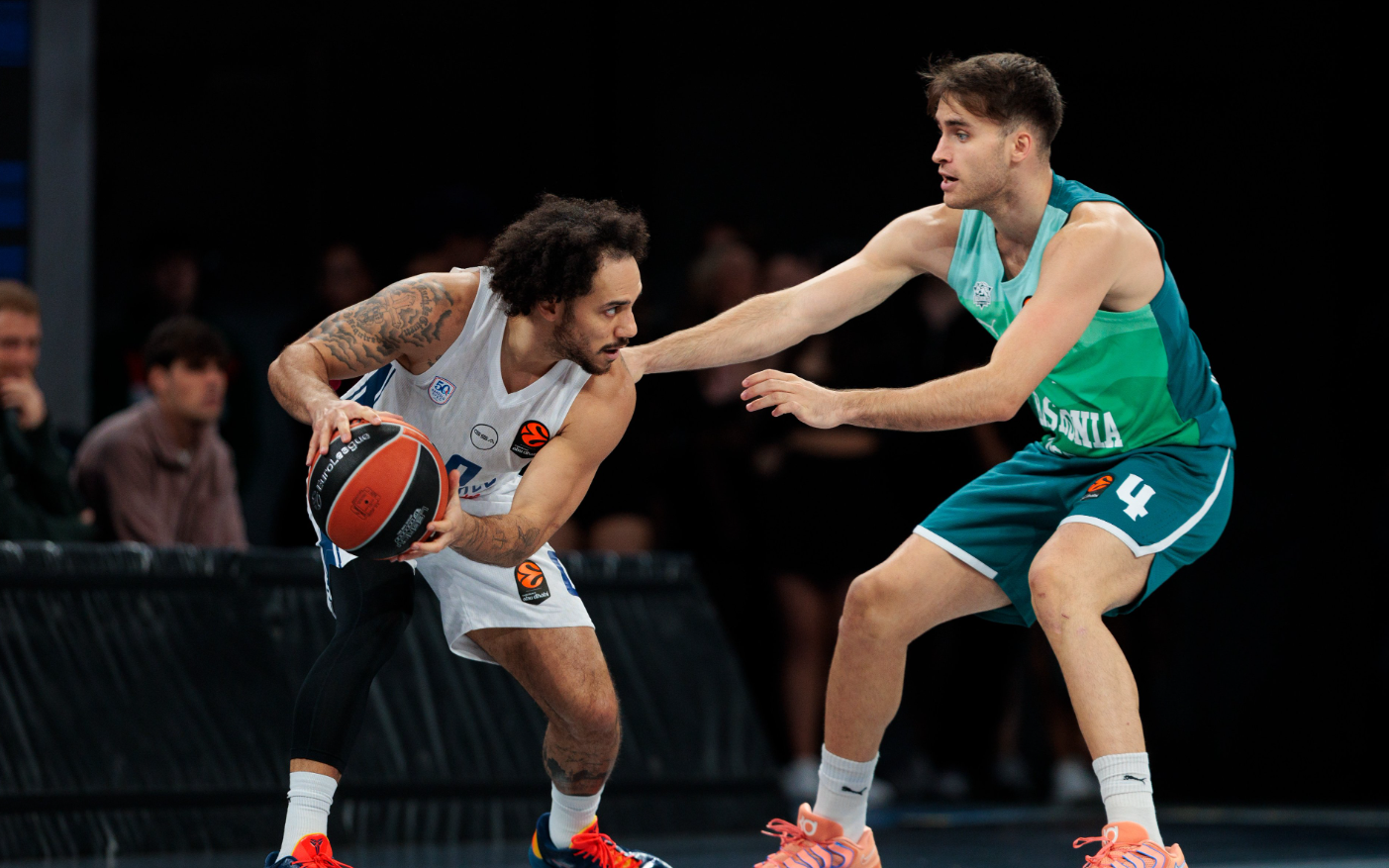 Anadolu Efes Baskonia