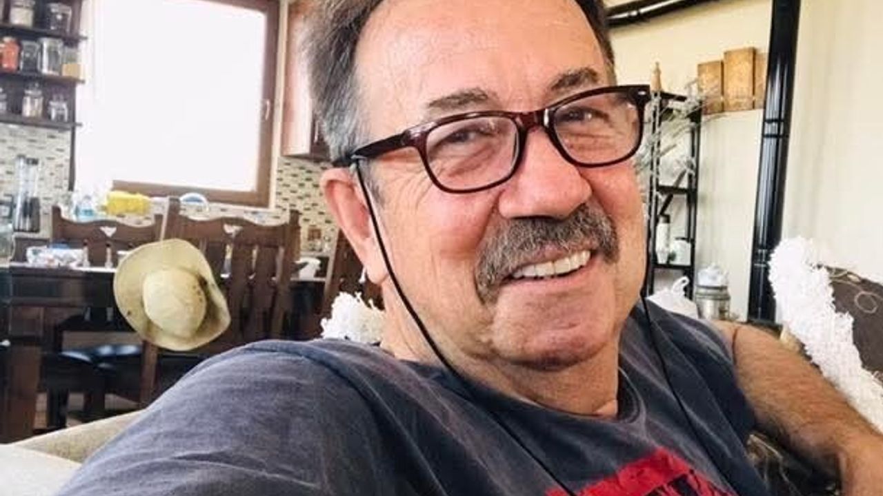 Chp Antalya Eski Il Baskani Ozer Ahmet Ulken Hayatini Kaybetti