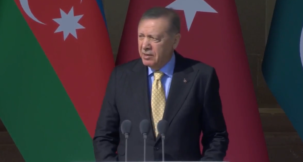 Cumhurbaşkanı Erdoğan Azerbaycan'da Konuşuyor