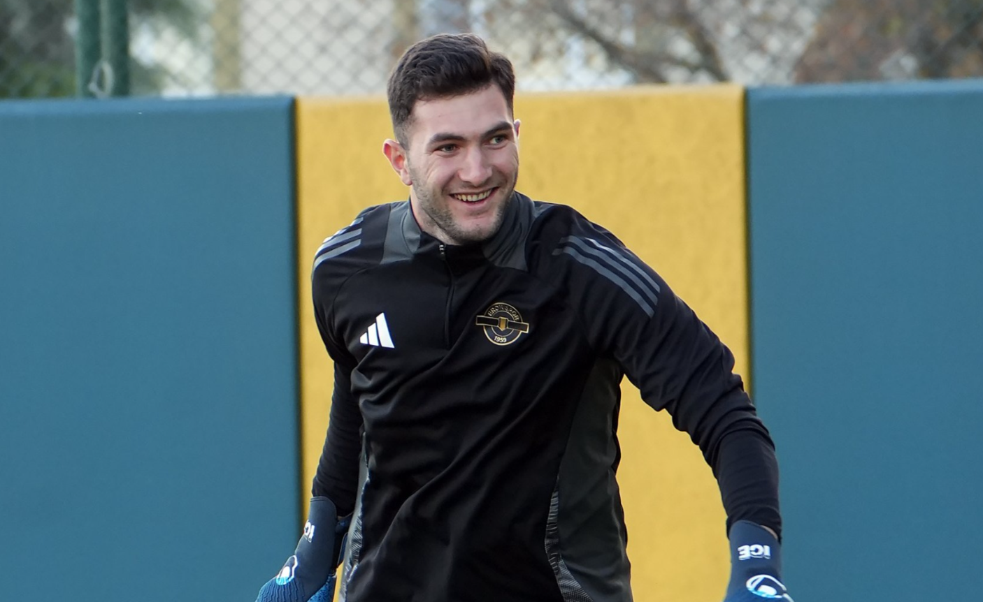 Ertuğrul Çetin Kaleci