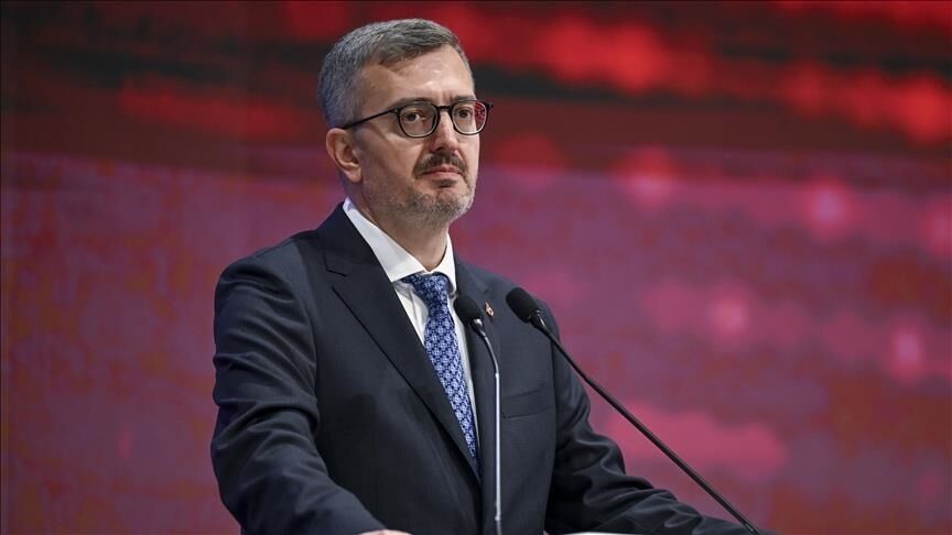 Iletişim Başkanı Burhanettin Duran
