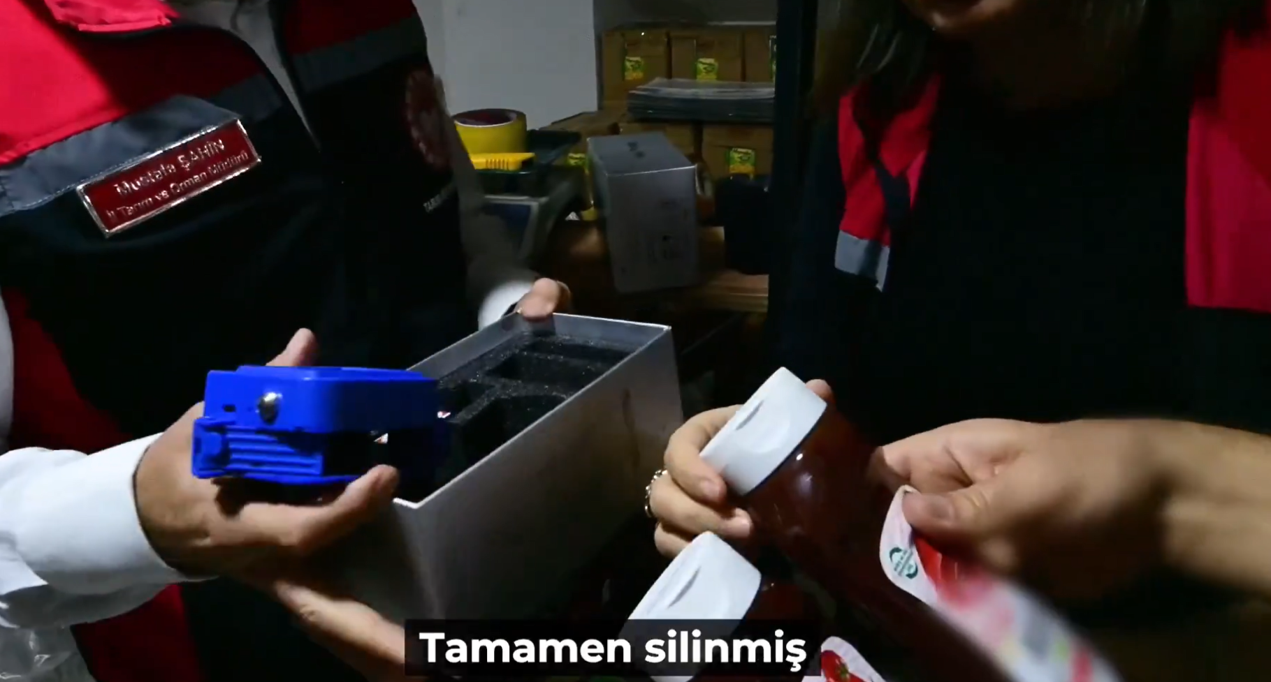 İzmir’de Gıda Skandalı Tarihi Geçmiş Ürünleri Tinerle Silip Yeni Tarih Yazacaklardı1