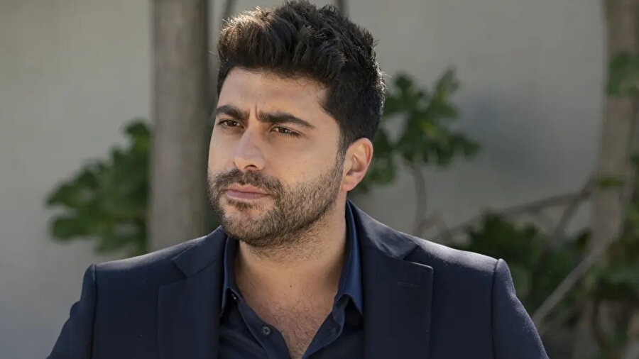 Kızılcık Şerbeti Dizisinin Oyuncusu Doğukan Güngör Jenerik Sıralaması Nedeniyle Resmi Hesabı Takipten Çıktı