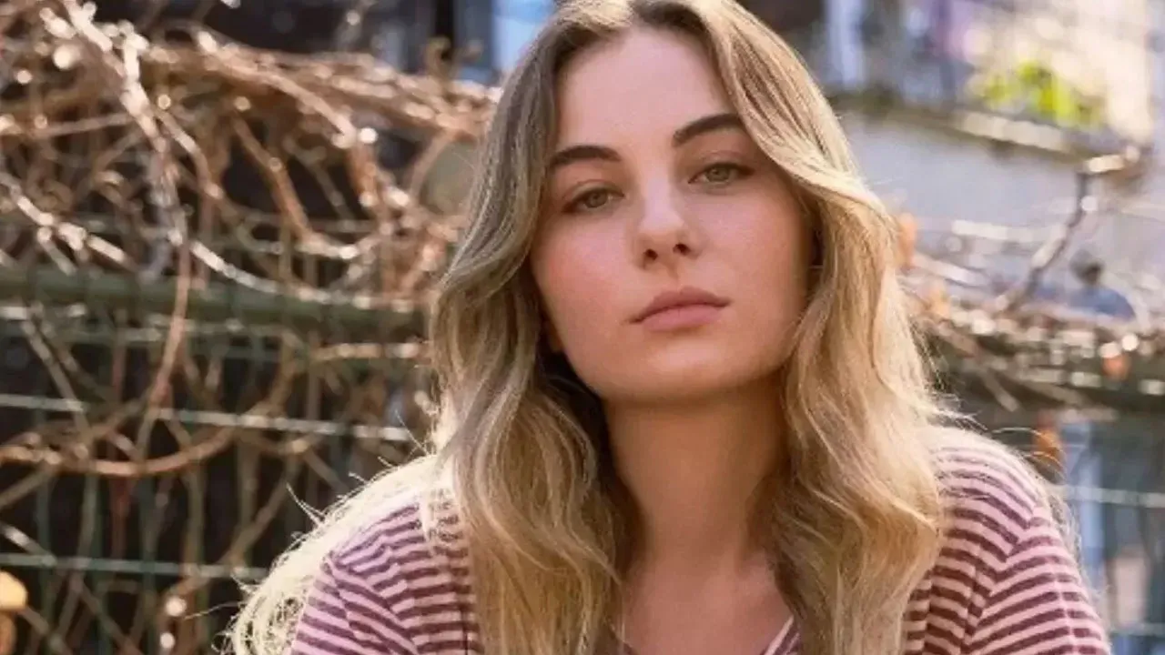 Oyuncu Mina Derman Kimdir, Nerelidir, Kaç Yaşında Aracıyla Çocuğa Mı Çarptı2