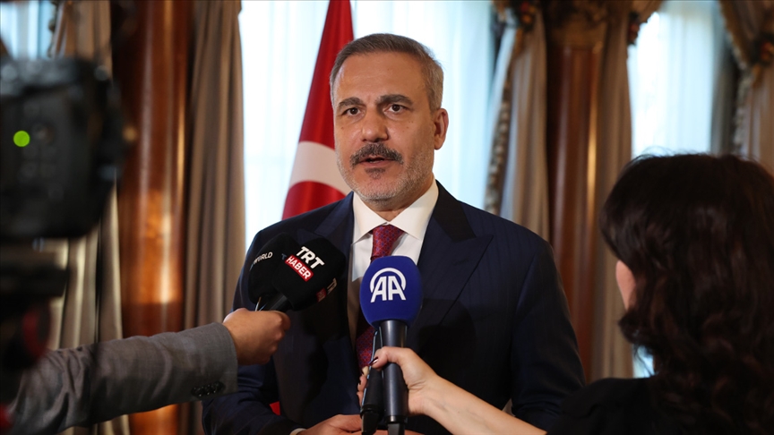 Thumbs B C 96A9A1085D664Ec67277C7C687A36022