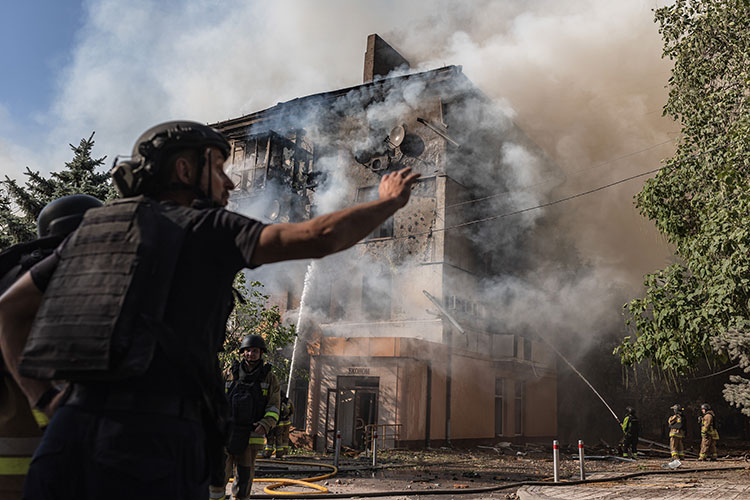 02.06 13 4 New Folder (3) Aa 38717093