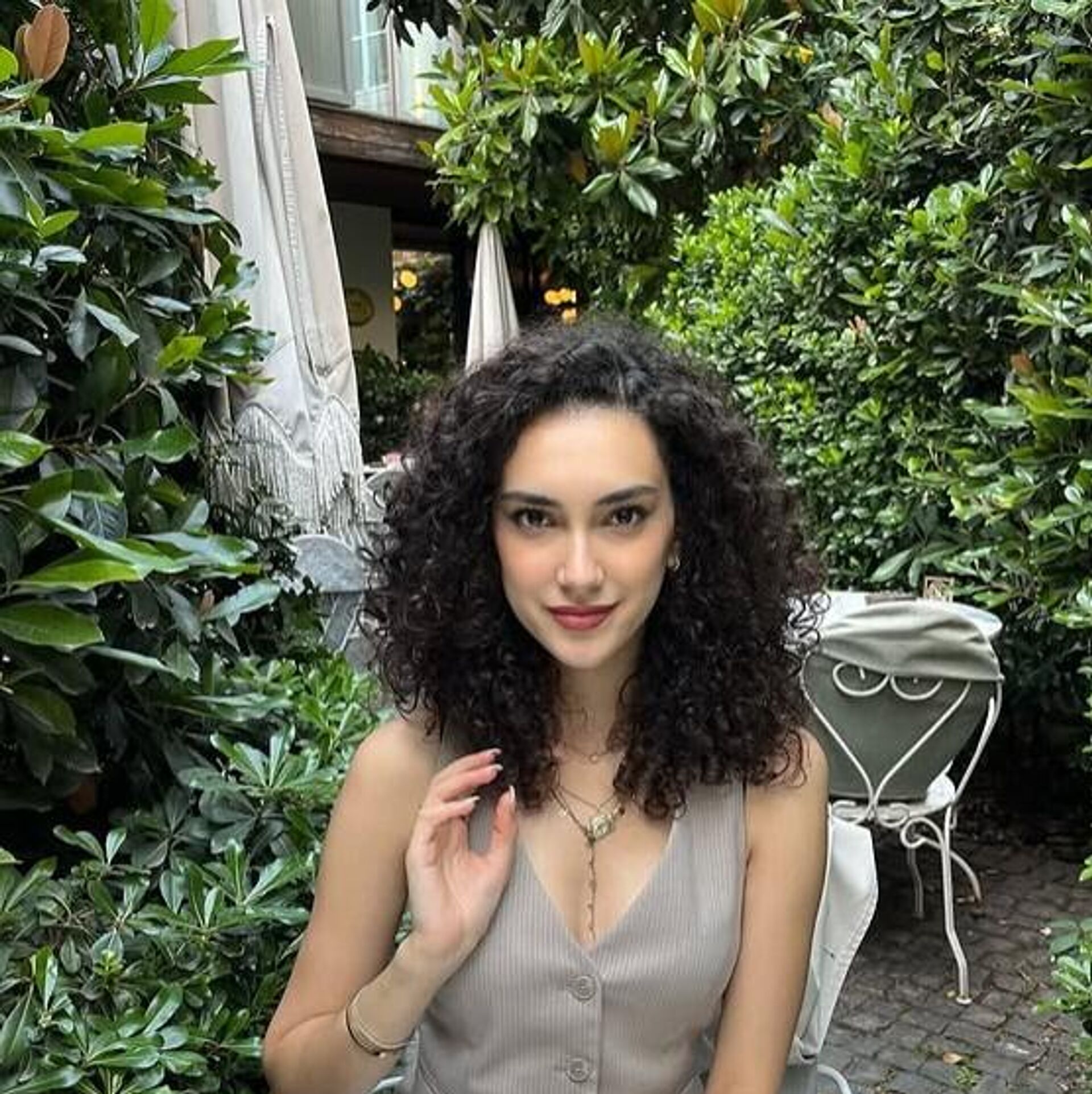 1102000520 557 557 1920X0 80 D8Ed18A25A5120257Cdb044Af92Ecf56