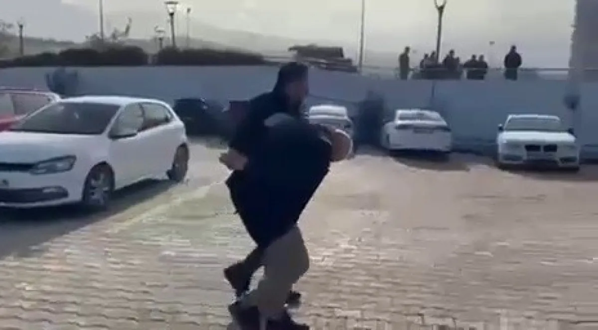 692Ffa8D7D462231 W1200Xh662