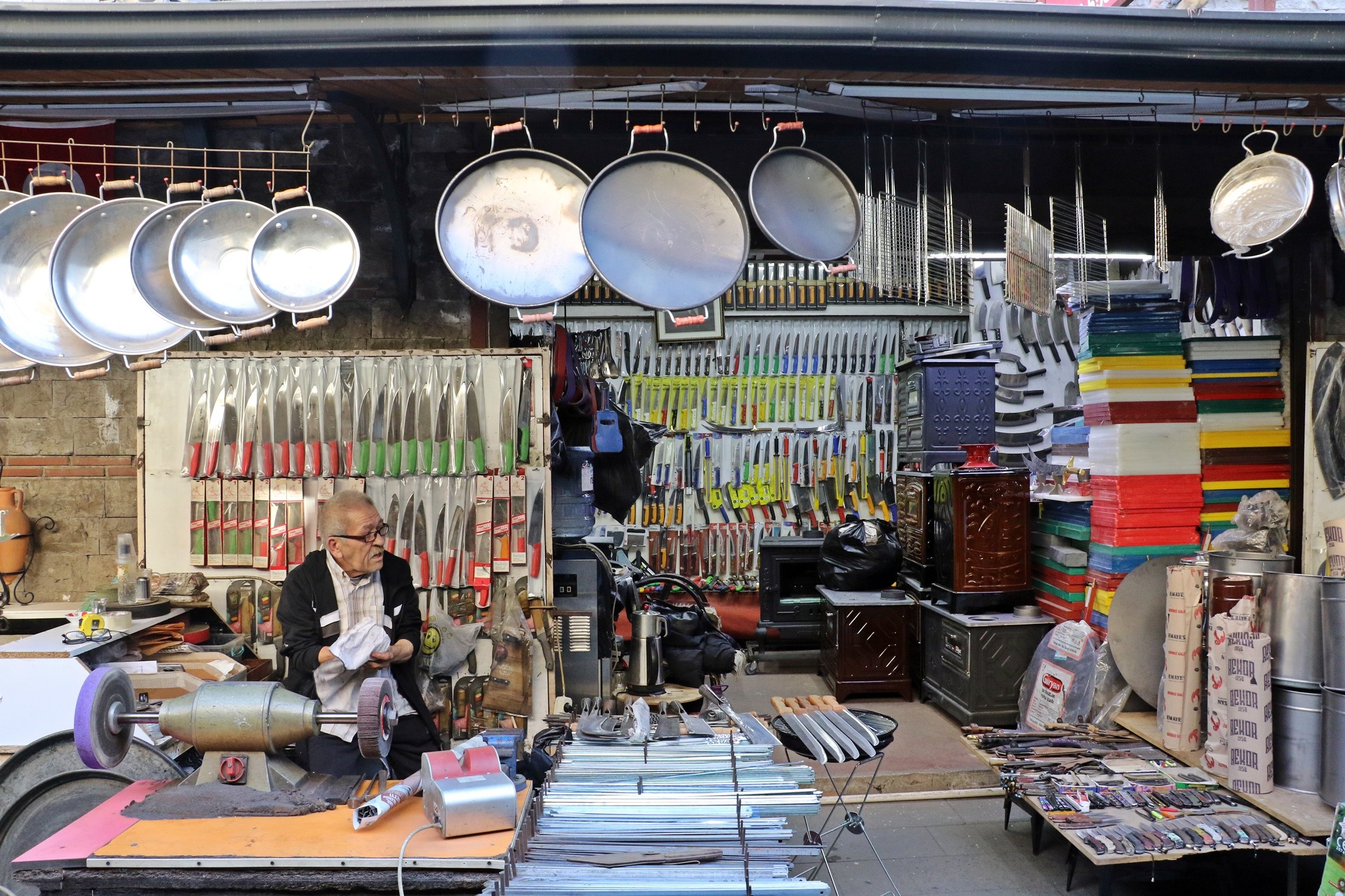 Antalya'da Bıçak Bileme Ustası ‘50 60 Bin Liraya Çırak Bulamıyoruz’2