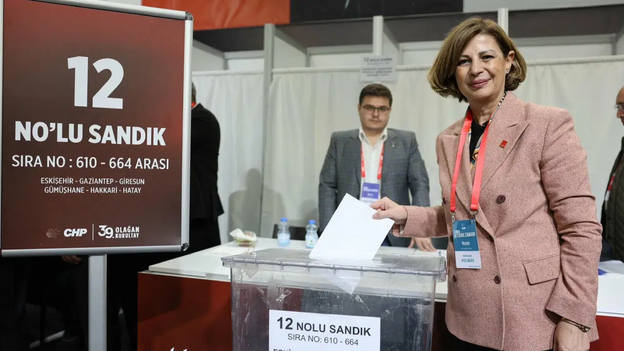 Ayşe Ünlüce