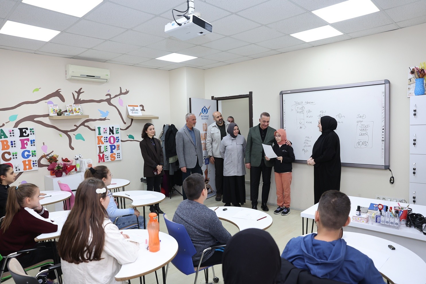 Bilim Ve Sanatta Üretim Sürüyor Gençler Projeleriyle Dikkat Çekiyor1