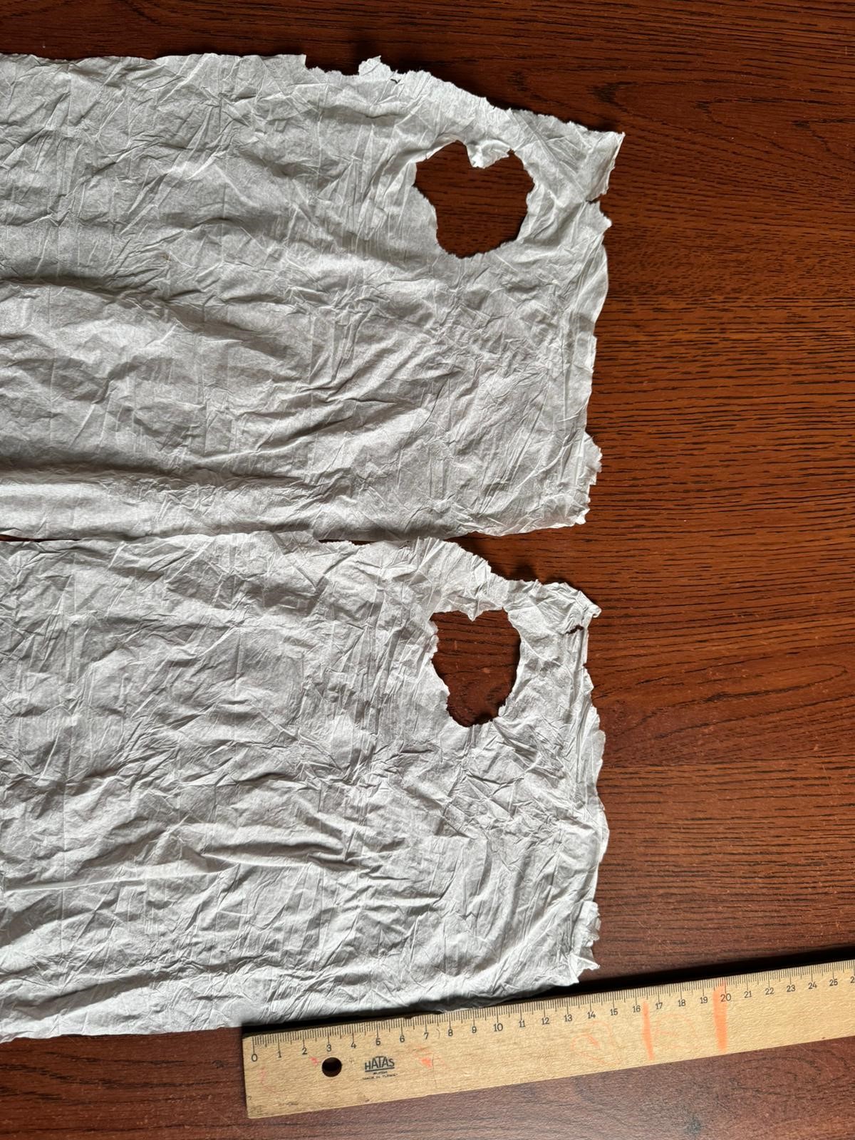 Bu Kadarı Da Pes! Yasaklı Maddeyi Peçeteye Emdirmiş, Bakın Nereye Saklamış1