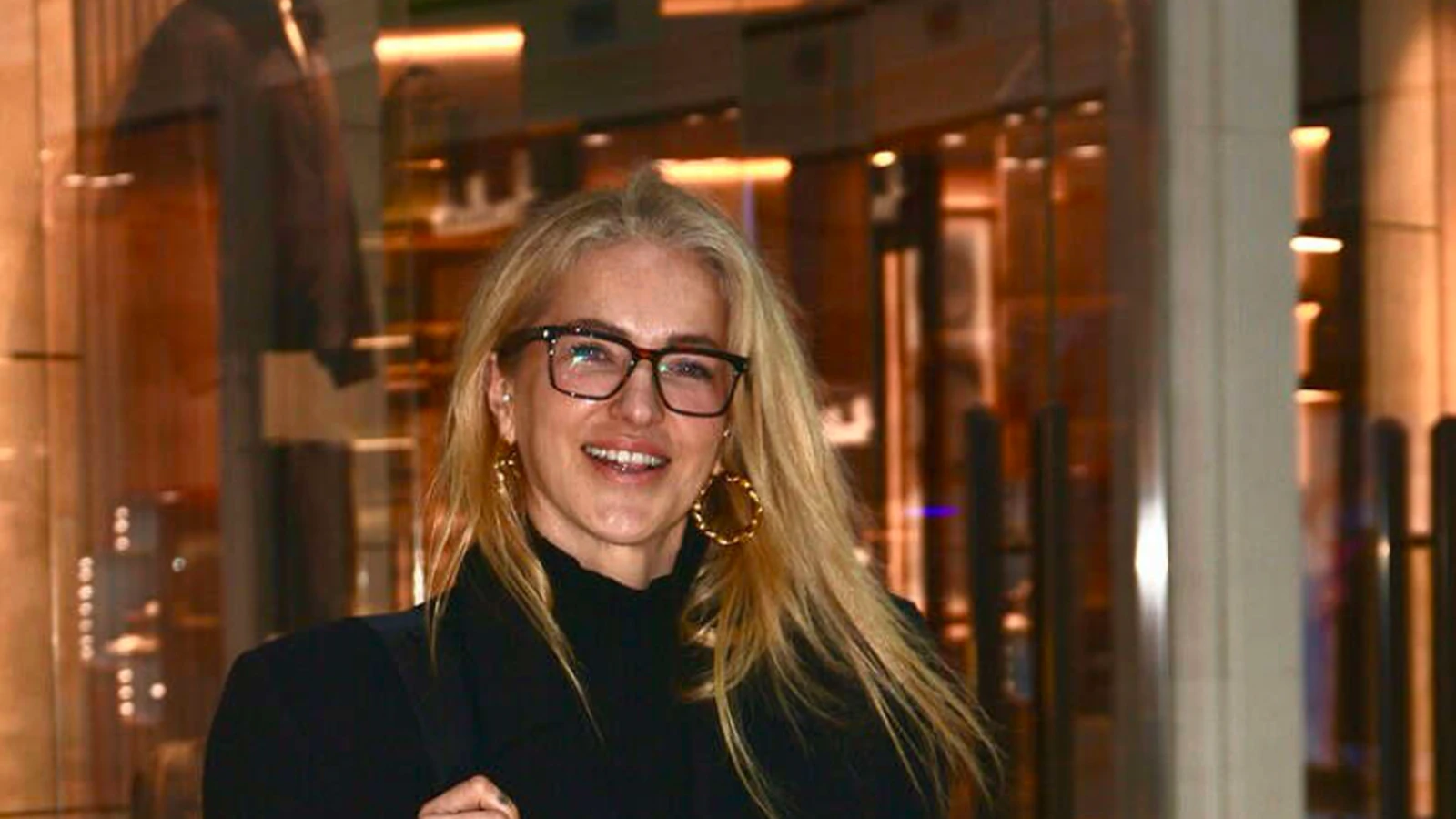 Burcu Esmersoydan E Y T Aciklamasi 22 Cok Mutluyum22