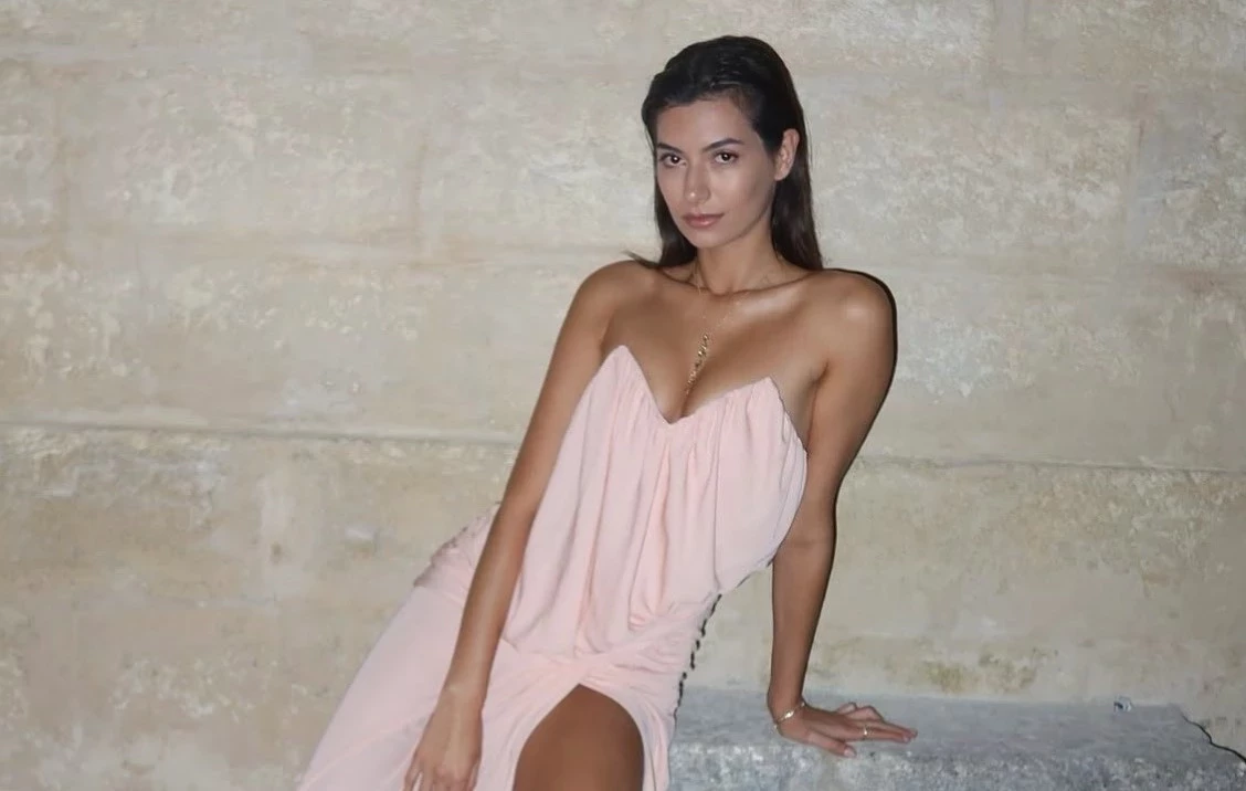 Buse Iskenderoğlu-1