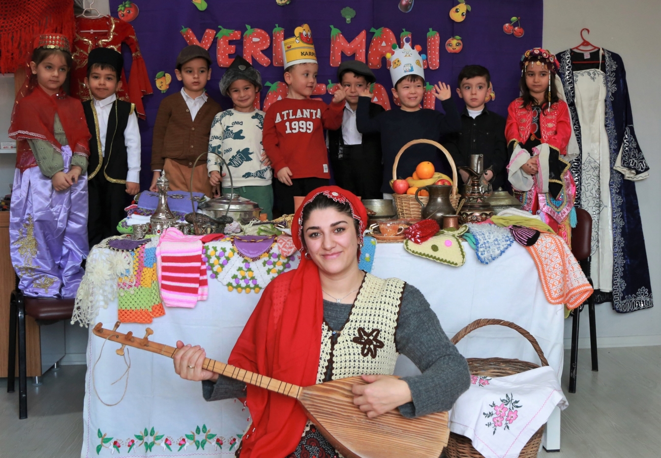 Cem Ogrencilerinden Eglenceli Yerli Mali Haftasi Kutlamasi Kecioren