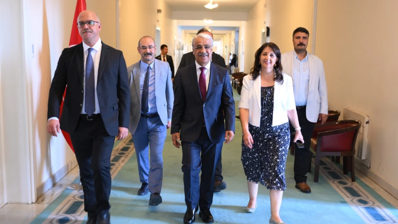 Dem Parti İmralı Heyeti’nden Ak Parti Ziyareti 1-1