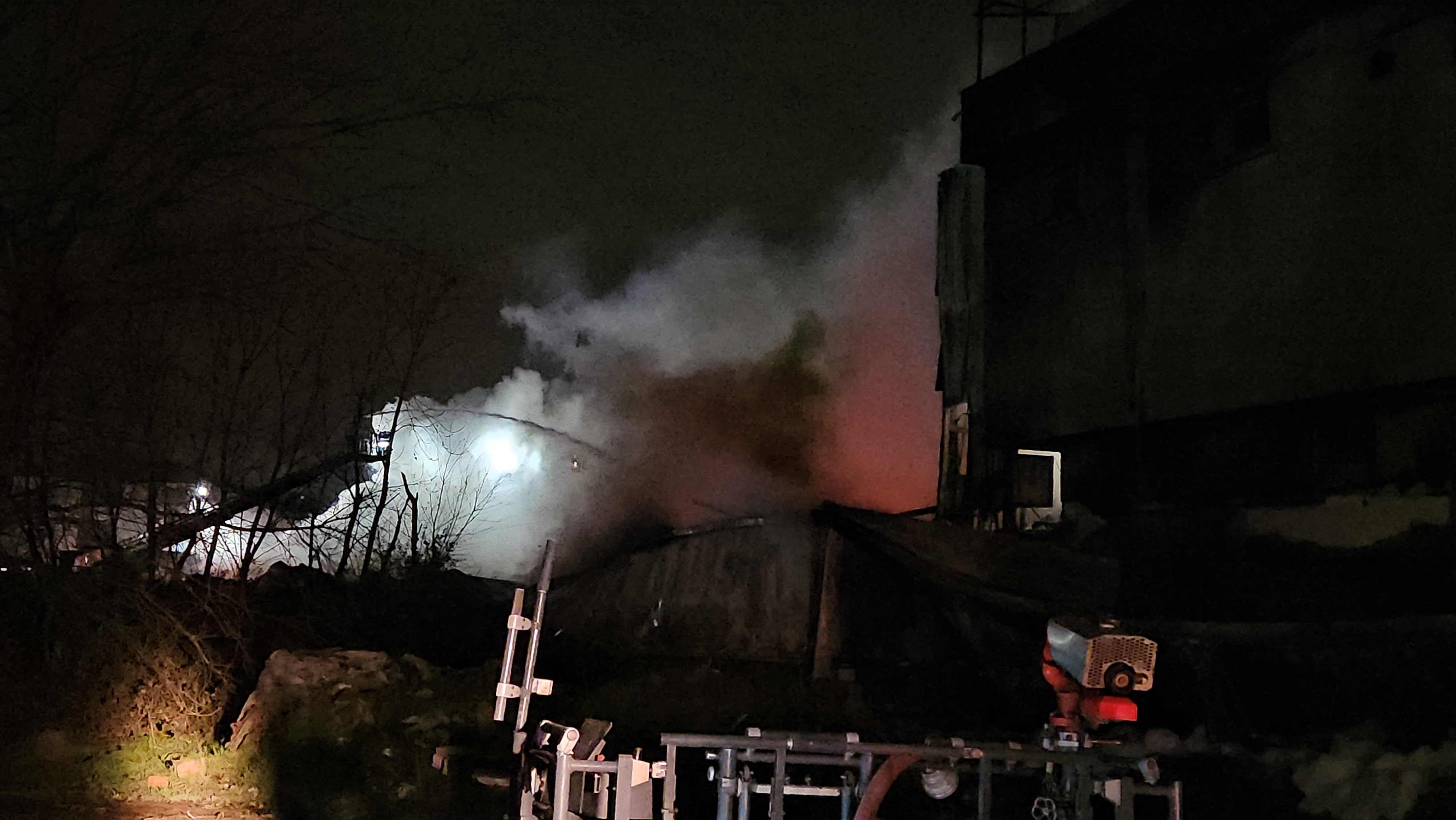 Esenyurt’u Ayağa Kaldıran Fabrika Yangını! Saatlerce Söndürülemedi2