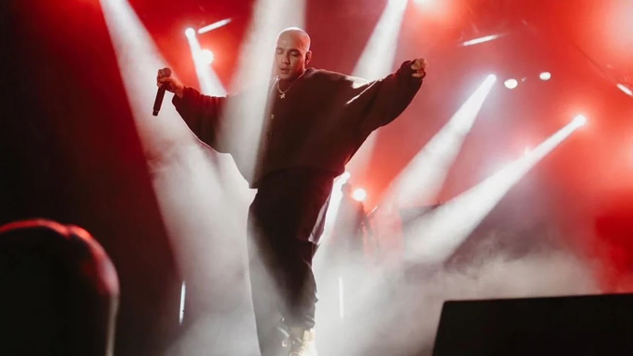 Ezhel Alman Vatandasi Oldu E4Pb