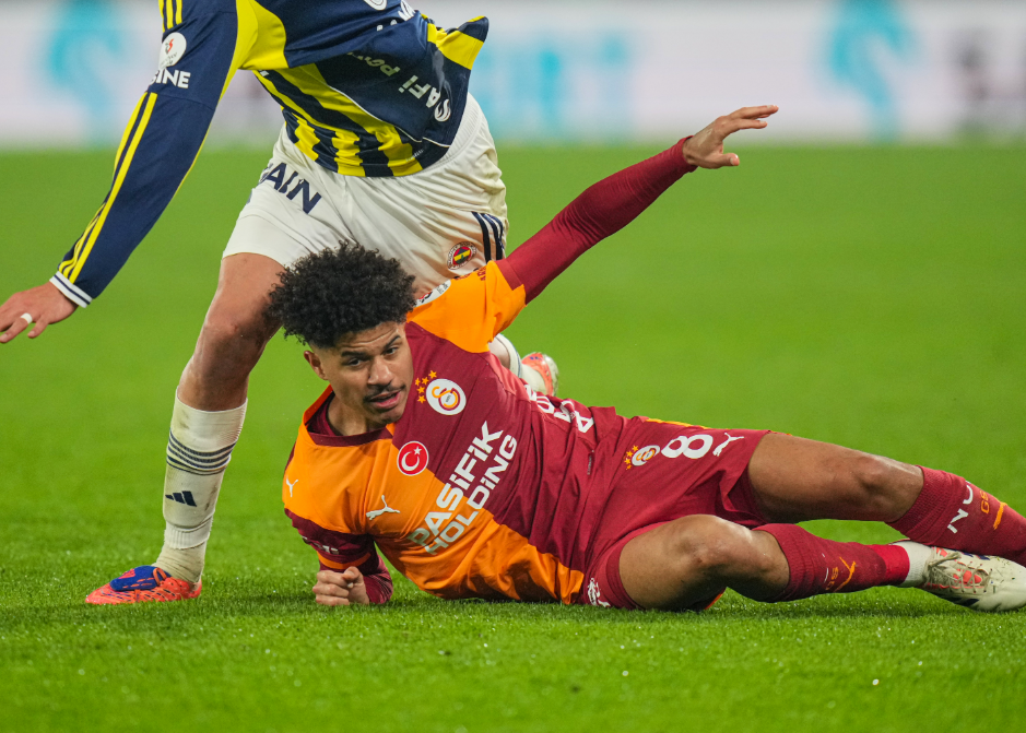 Fenerbahçe Galatasaray Derbi Gabriel Sara 3