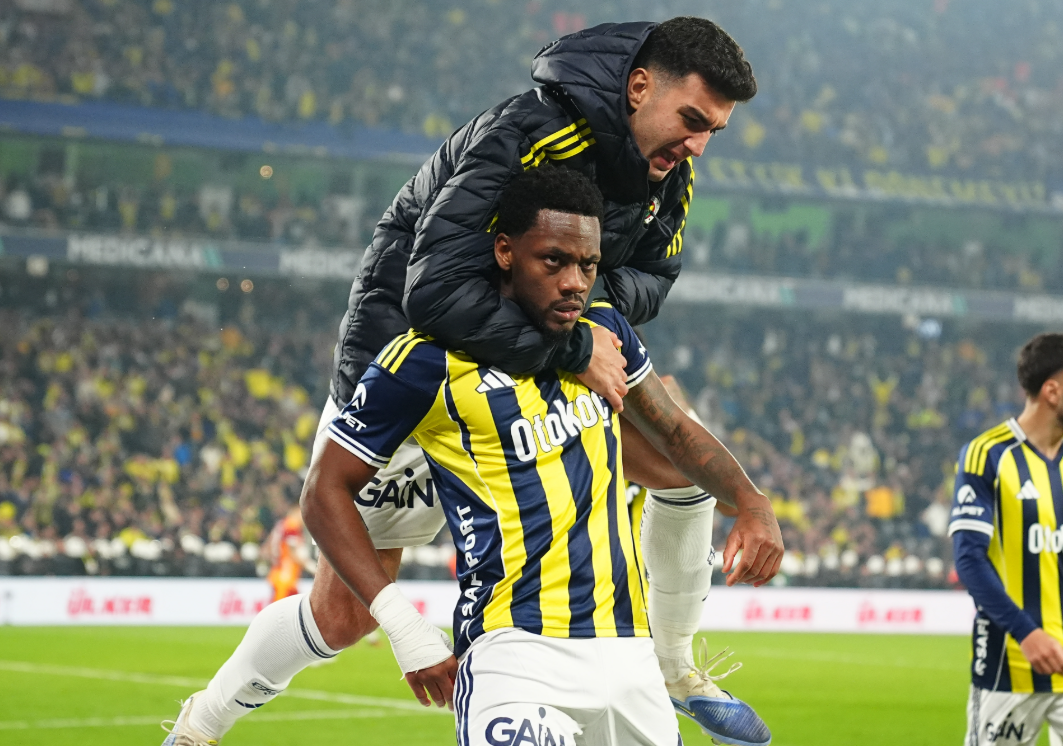 Fenerbahçe Galatasaray Derbi Jhon Duran 4