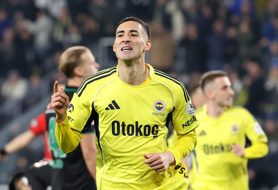 Fenerbahçe Konyaspor Mert Müldür