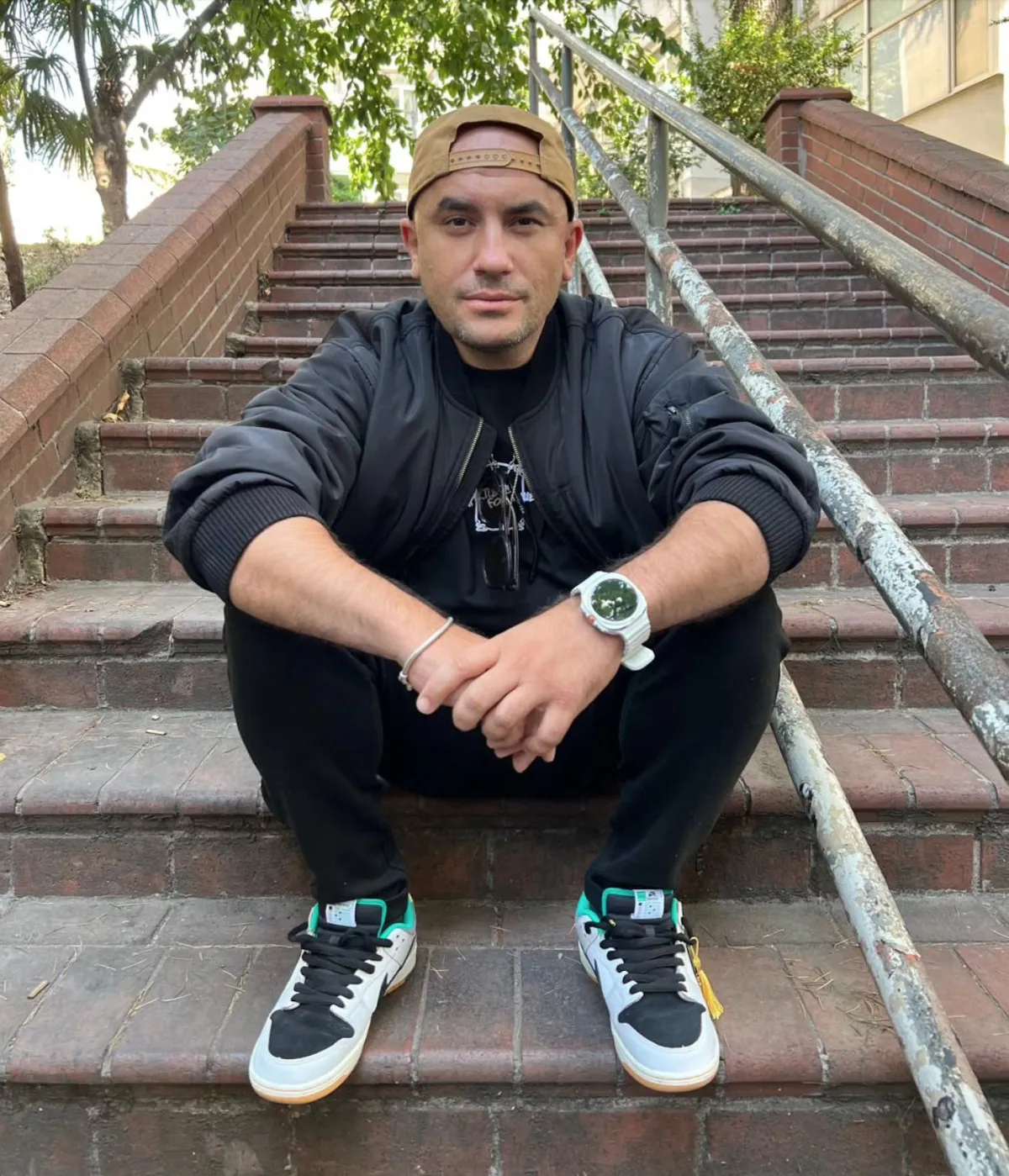 Giray Altınok Kimdir