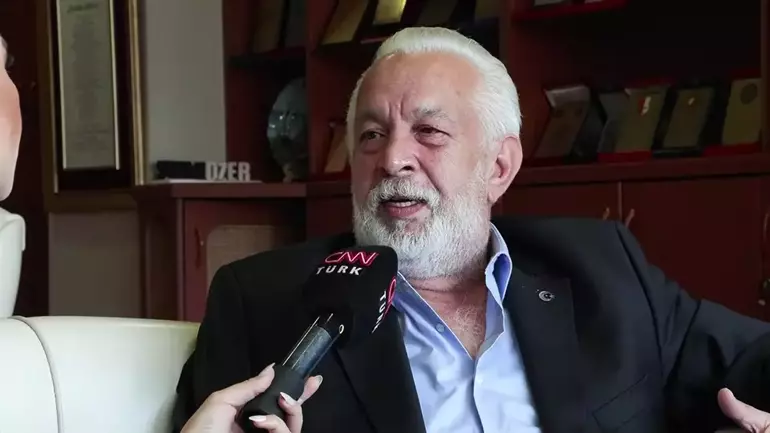 Güllü'yü Keşfeden Isim Konuştu ‘Ailesi Kaos Doluydu, Çevresinden Korkardı’1