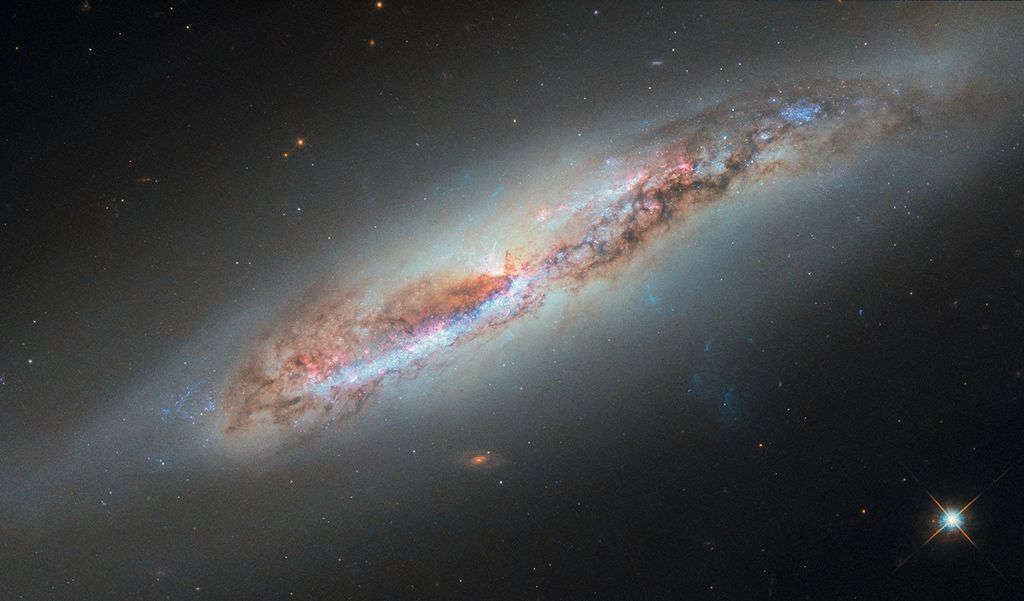 Hubble N G C4388 Potw2550A