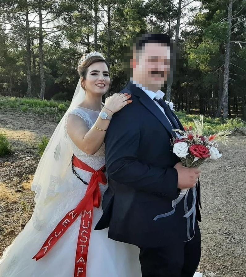 Korkunç Cinayet Eşinin Boğazını Keserek Öldürdü, Serbest Bırakıldı1