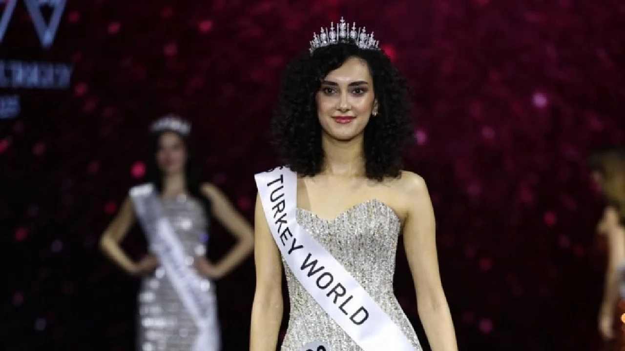 Miss Turkeyde Turkiye Kralicesi Secildi 1